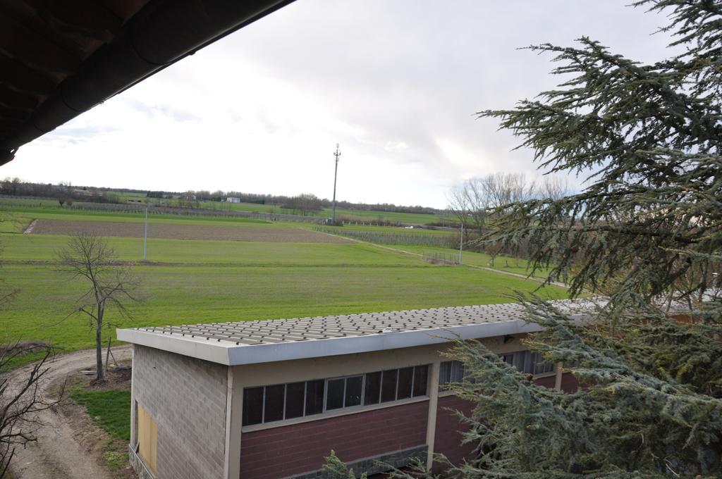 Santa Giuletta Agriturismo Corte Montini 빌라 외부 사진