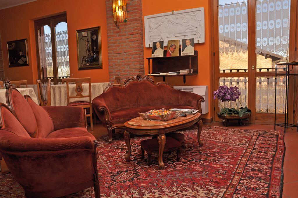 Santa Giuletta Agriturismo Corte Montini 빌라 외부 사진